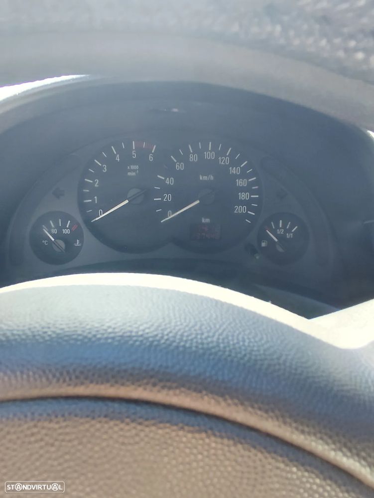 Opel Corsa - 8