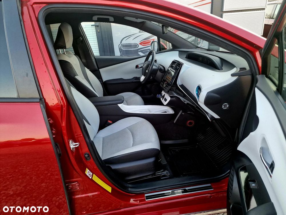 Toyota Prius - 22