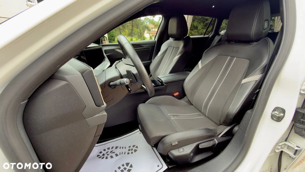 Opel Astra 1.6 T Plug-in Hybrid GS - 15