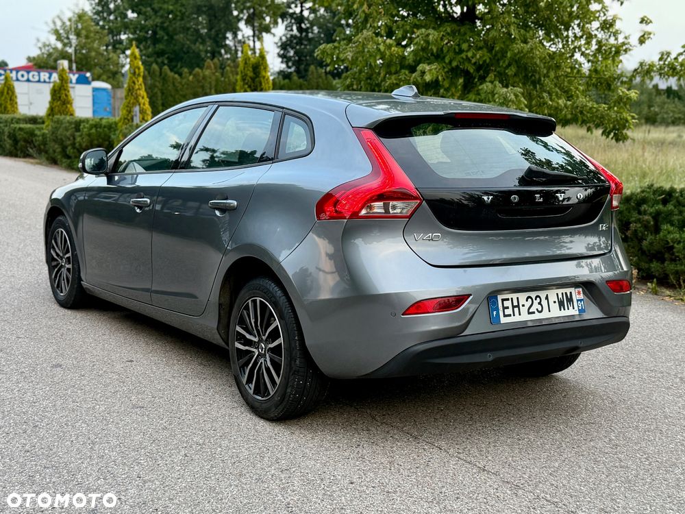 Volvo V40 D2 Drive-E Momentum - 14