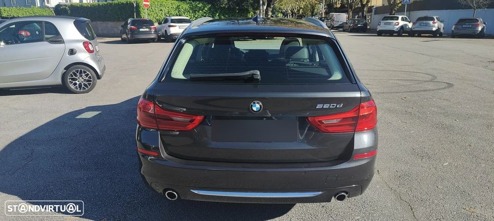 BMW 520 d Aut. Luxury Line - 12