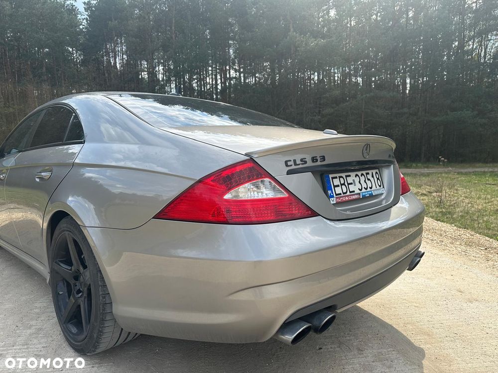 Mercedes-Benz CLS 63 AMG 7G-TRONIC - 2