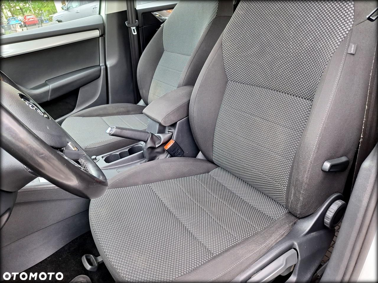 Skoda Octavia 1.6 TDI Ambition - 8