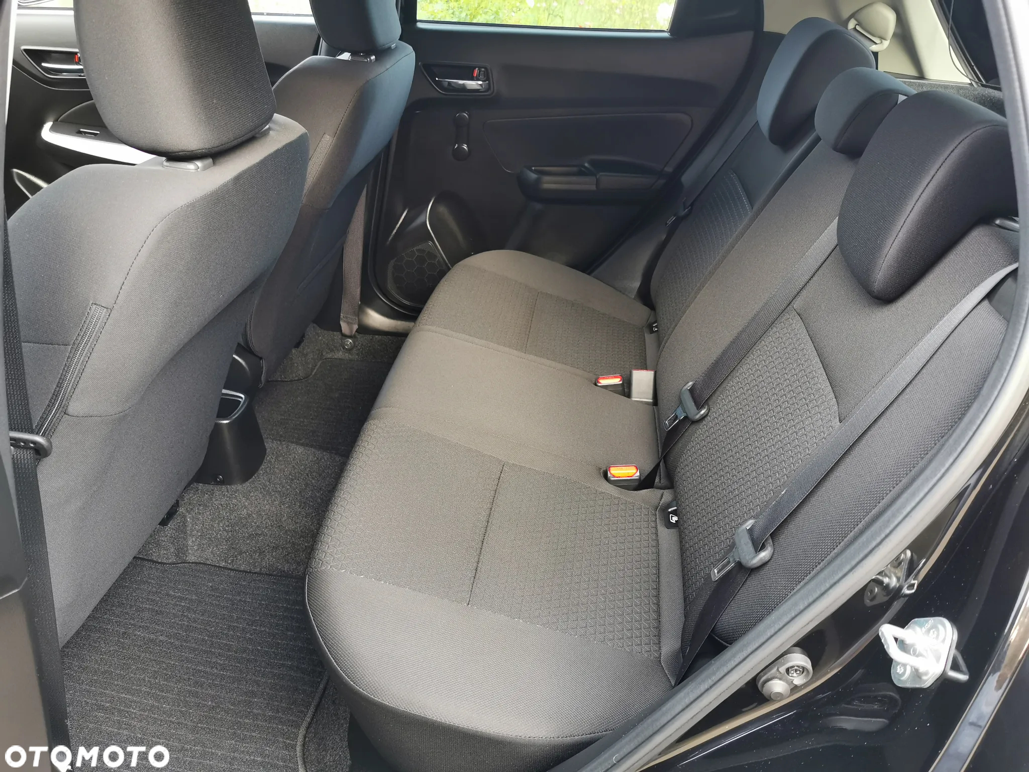 Suzuki Swift 1.2 Dualjet Hybrid Allgrip Comfort - 20