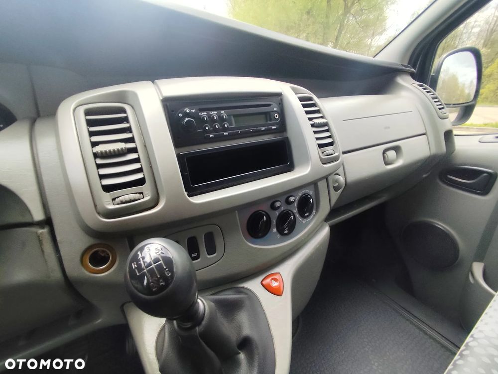 Renault Trafic - 27