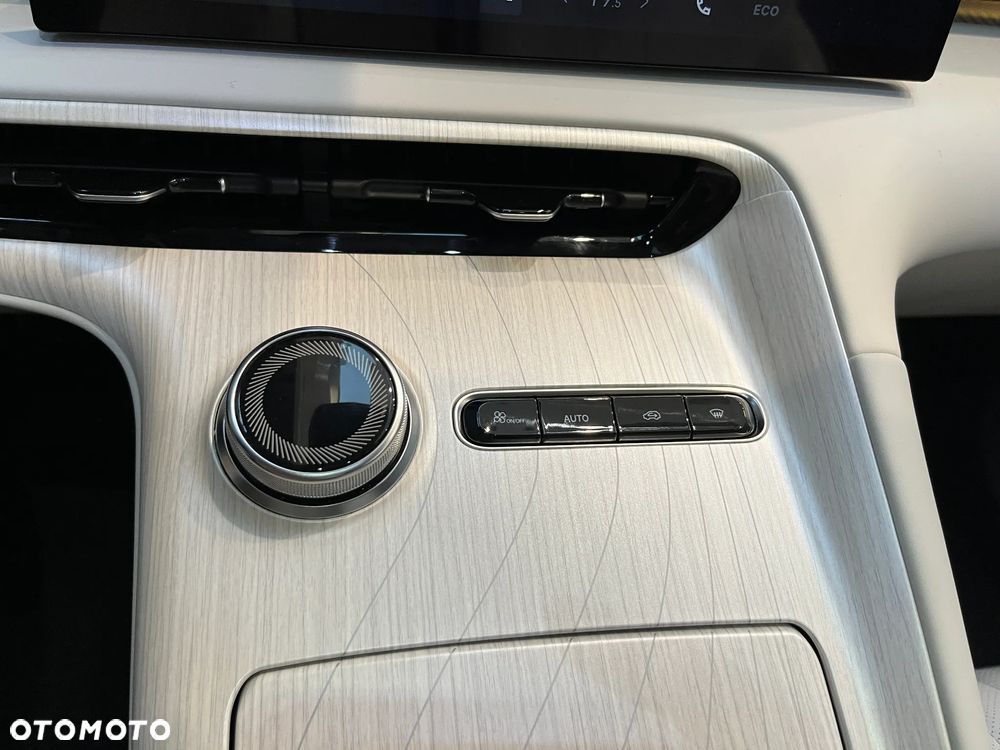 Geely EX5 - 11