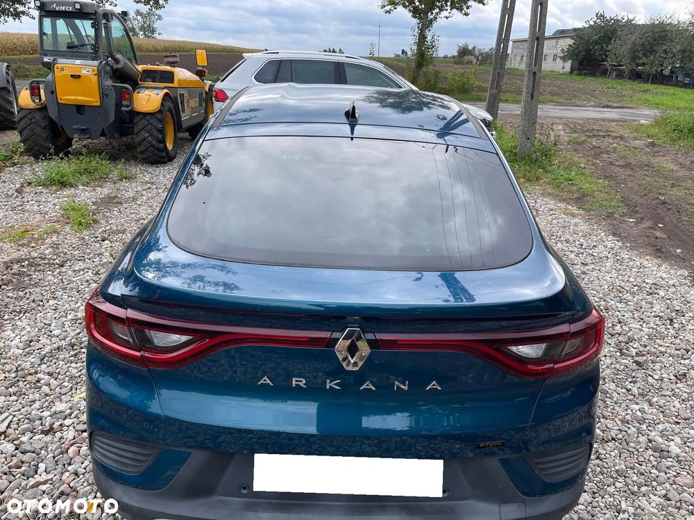Renault Arkana 1.6 E-TECH Zen MMT - 28