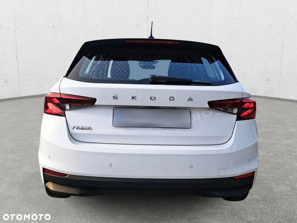 Škoda FABIA - 6