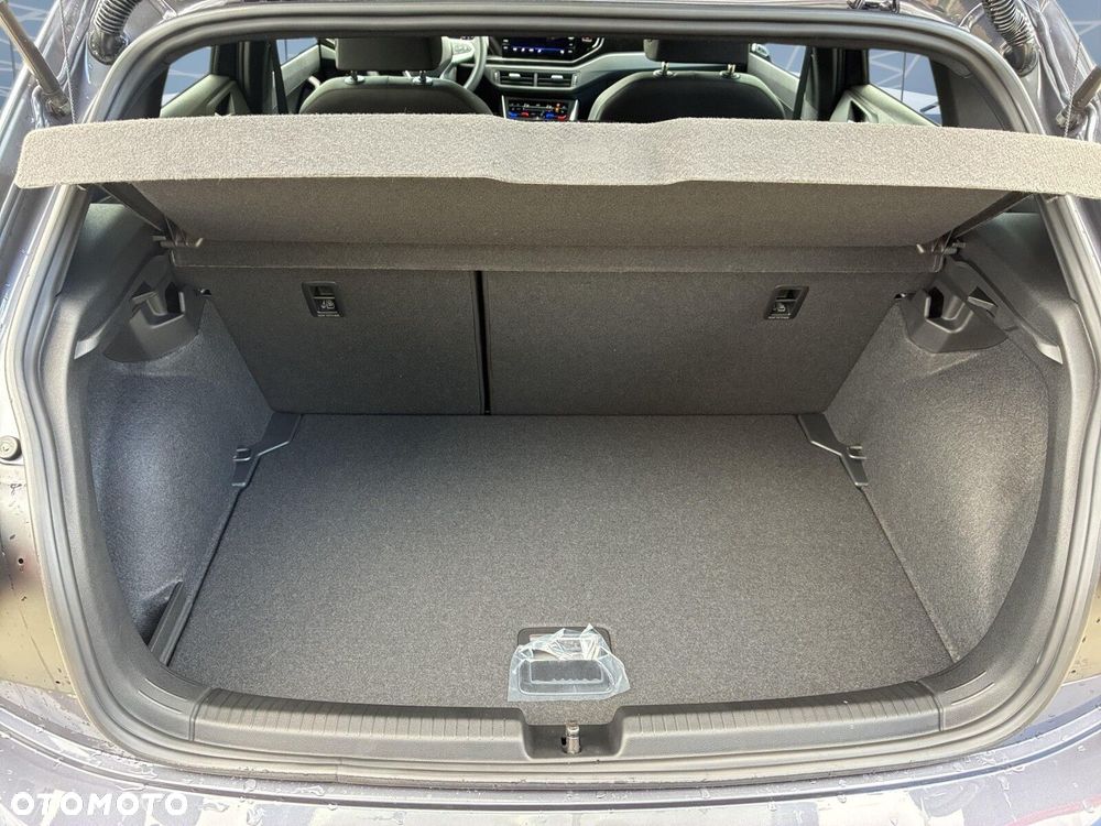 Volkswagen Polo - 28