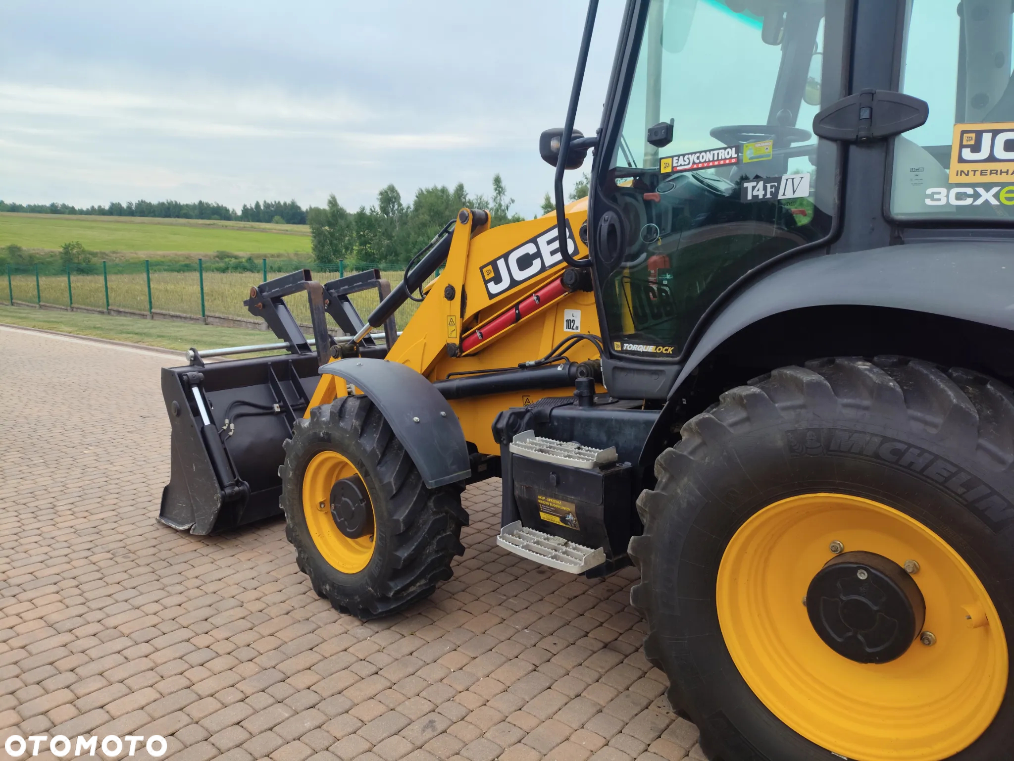 JCB 3CX CONTRAKTOR / bez  DPF I ADBLUE / JOYSTICK / SALONOWA / 2300 MTG / - 27