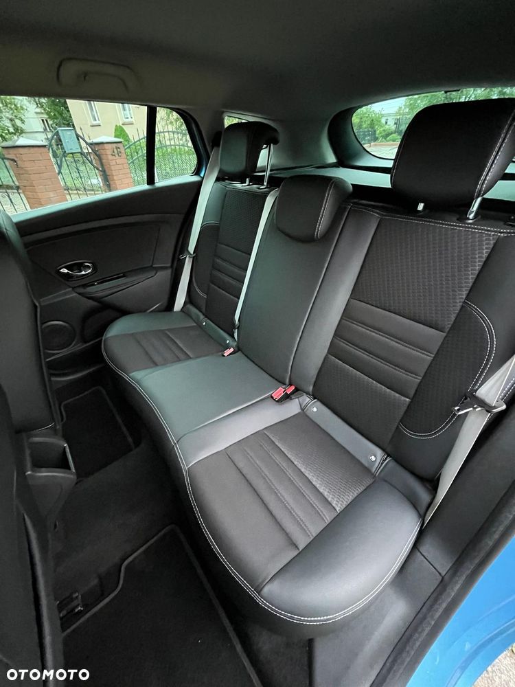 Renault Megane 1.6 dCi Energy Bose Edition - 27
