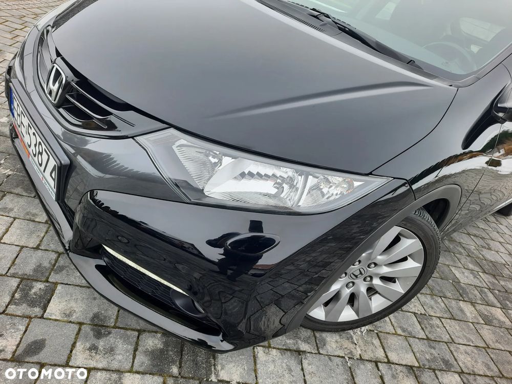 Honda Civic 1.4 i-VTEC Sport Black Edition - 20