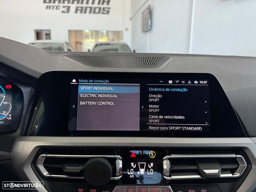 BMW 330 e Pack M Auto - 28