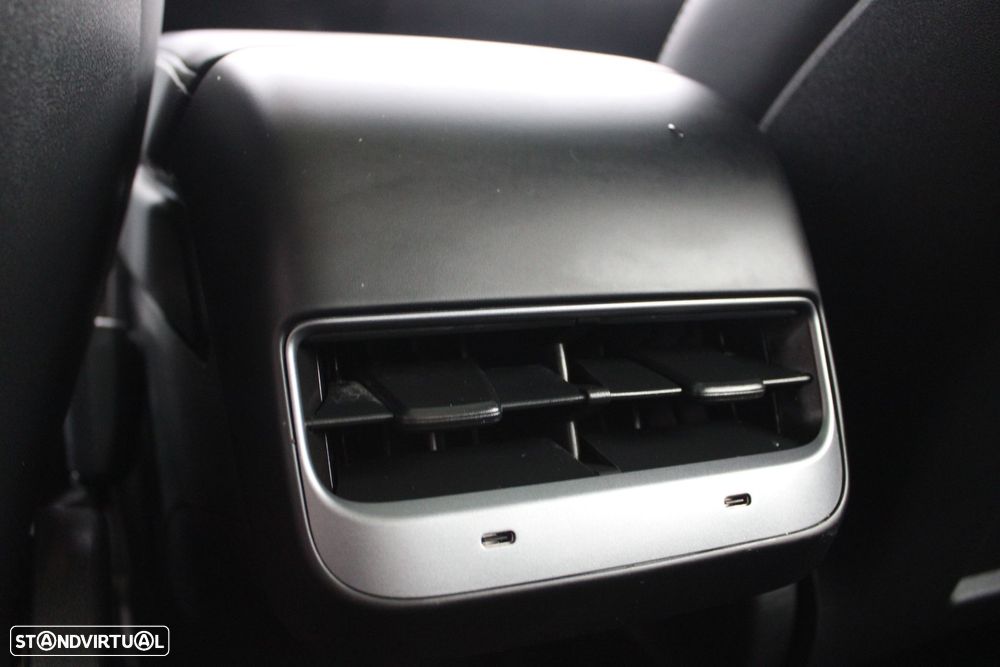 Tesla Model 3 Standard Range Plus RWD - 18