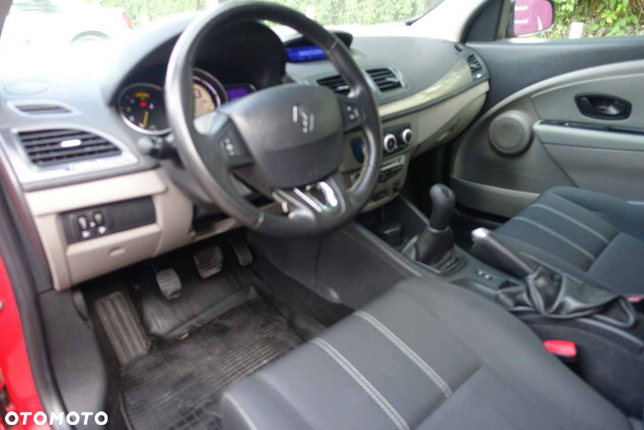 Renault Megane - 8