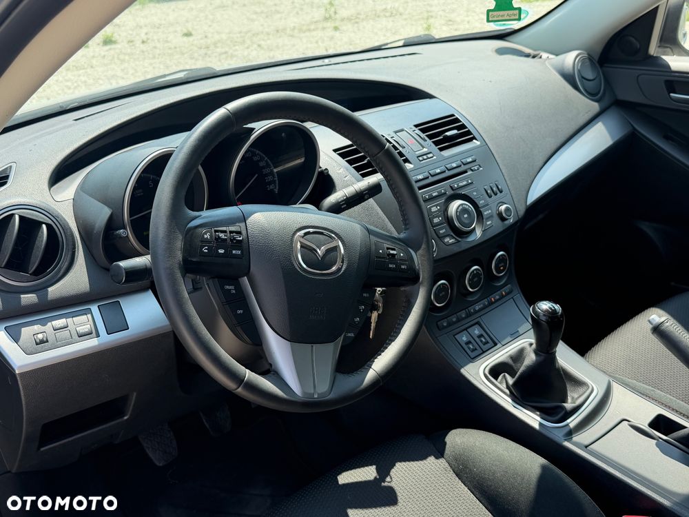 Mazda 3 1.6 Exclusive EU5 - 11