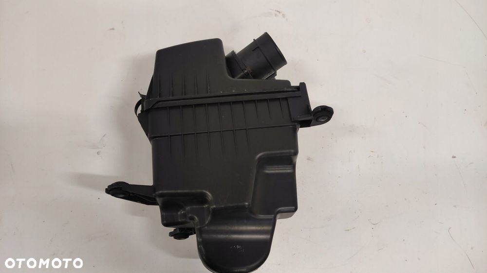 OBUDOWA FILTRA POWIETRZA HYUNDAI IX20 CRDI 09-15 37150-1P560 - 3