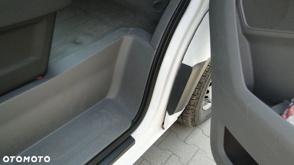 Volkswagen CRAFTER - 19