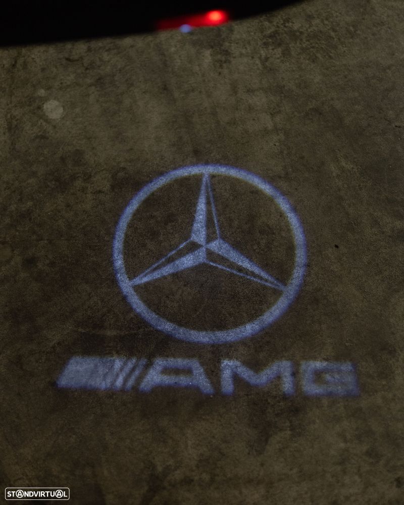 Mercedes-Benz A 250 e 8G-DCT AMG Line - 6