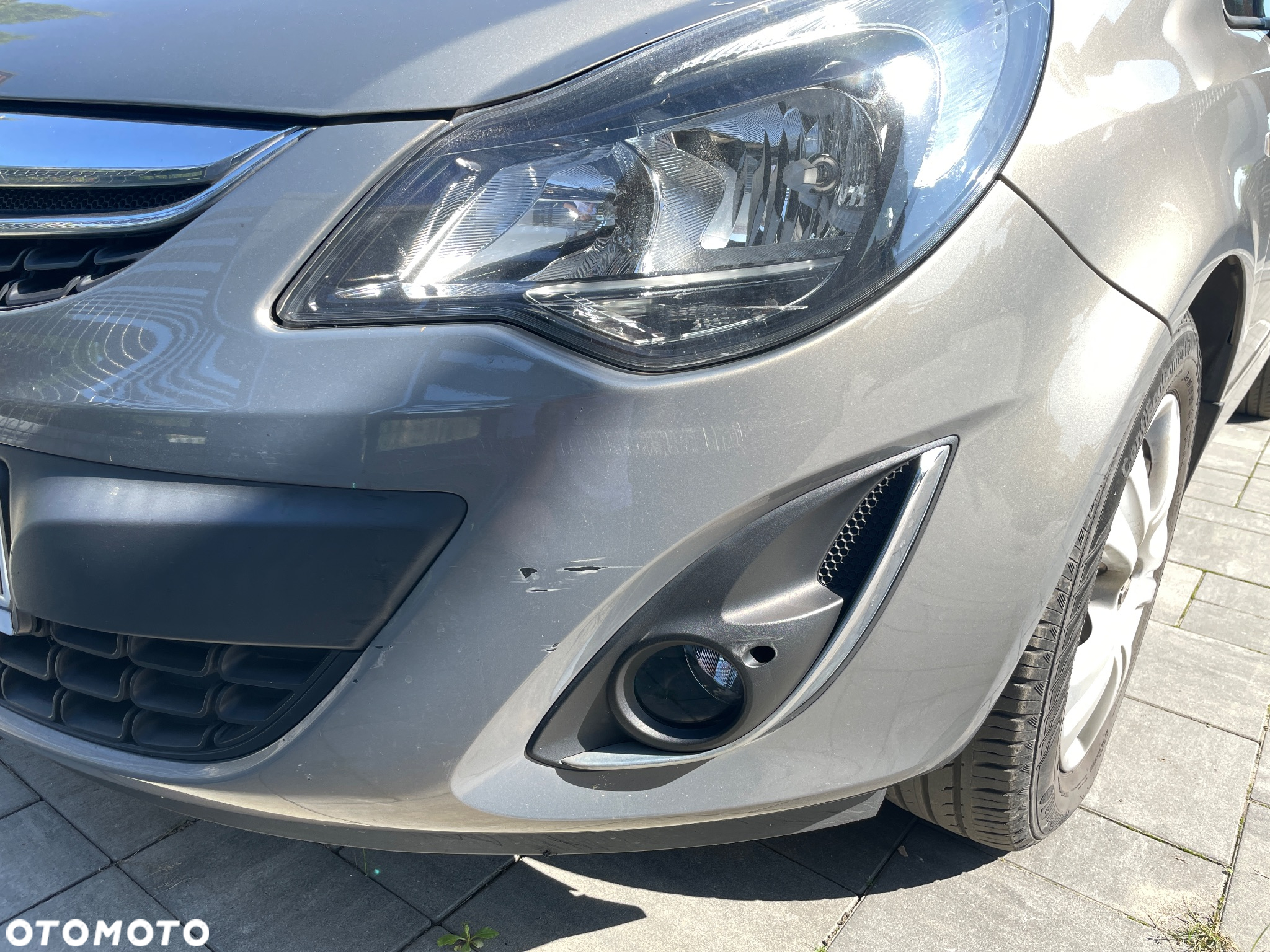 Opel Corsa 1.4 16V Cosmo - 3