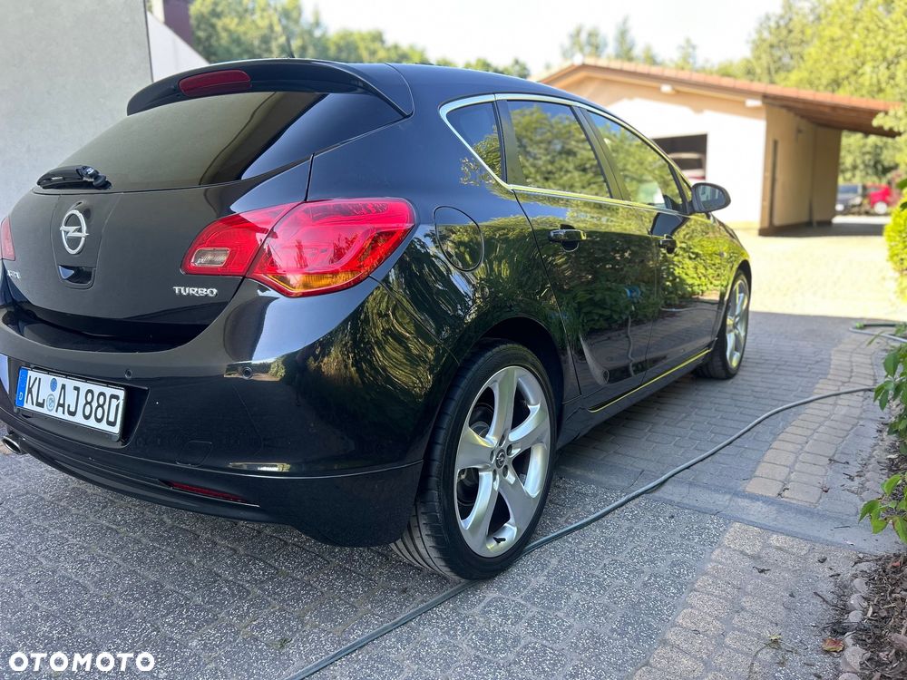 Opel Astra 1.4 T Sport - 8