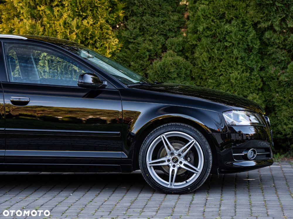 Audi A3 Sportback 1.2 TFSI Attraction - 9