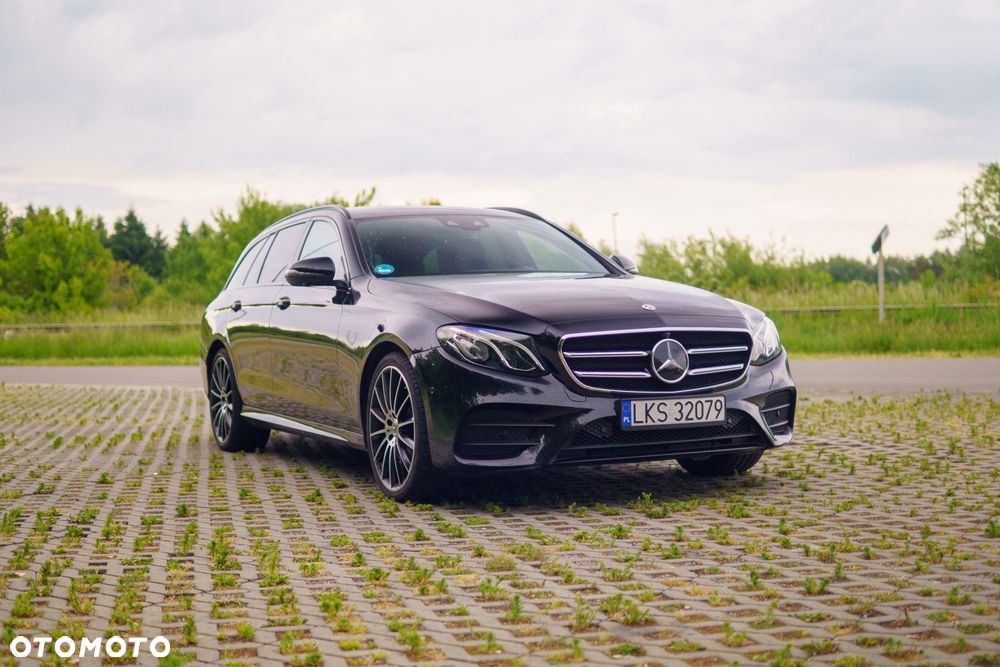 Mercedes-Benz Klasa E 400 d 4-Matic 9G-TRONIC - 2