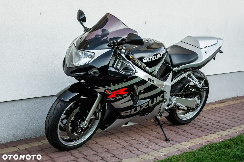 Suzuki GSX-R - 7