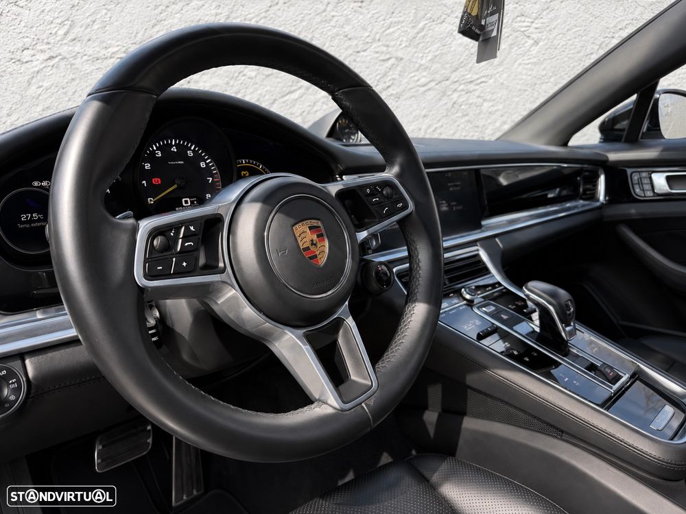Porsche Panamera Sport Turismo - 7