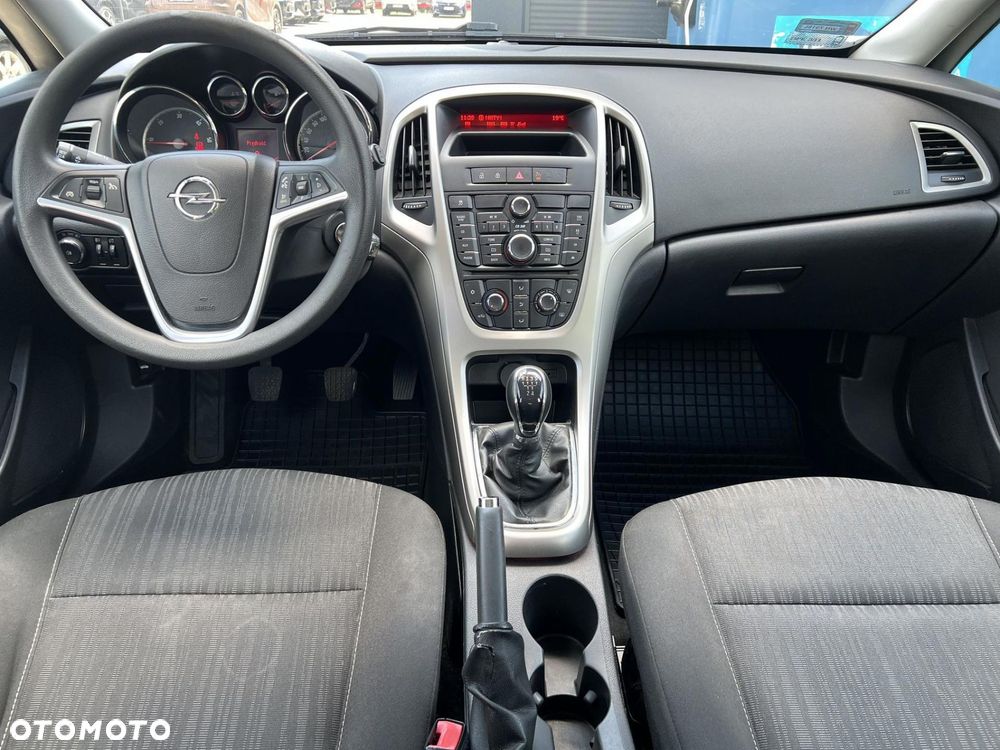 Opel Astra - 20