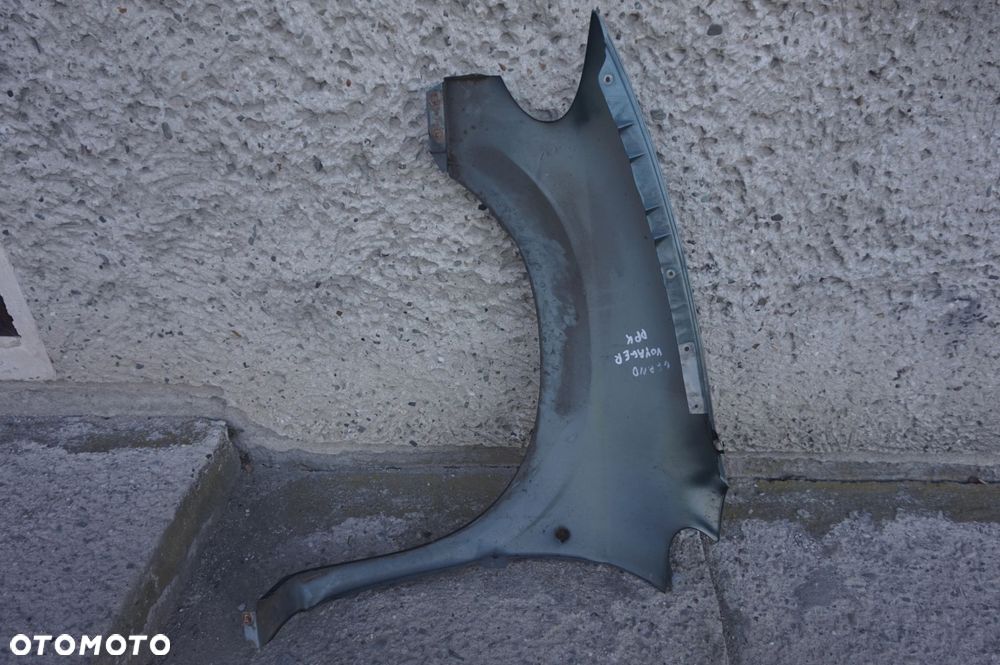 BŁOTNIK PRZEDNI PRAWY GRAND VOYAGER IV - 6