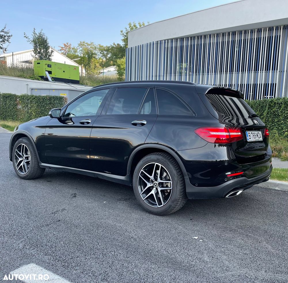 Mercedes-Benz GLC 250 d 4Matic 9G-TRONIC AMG Line - 4