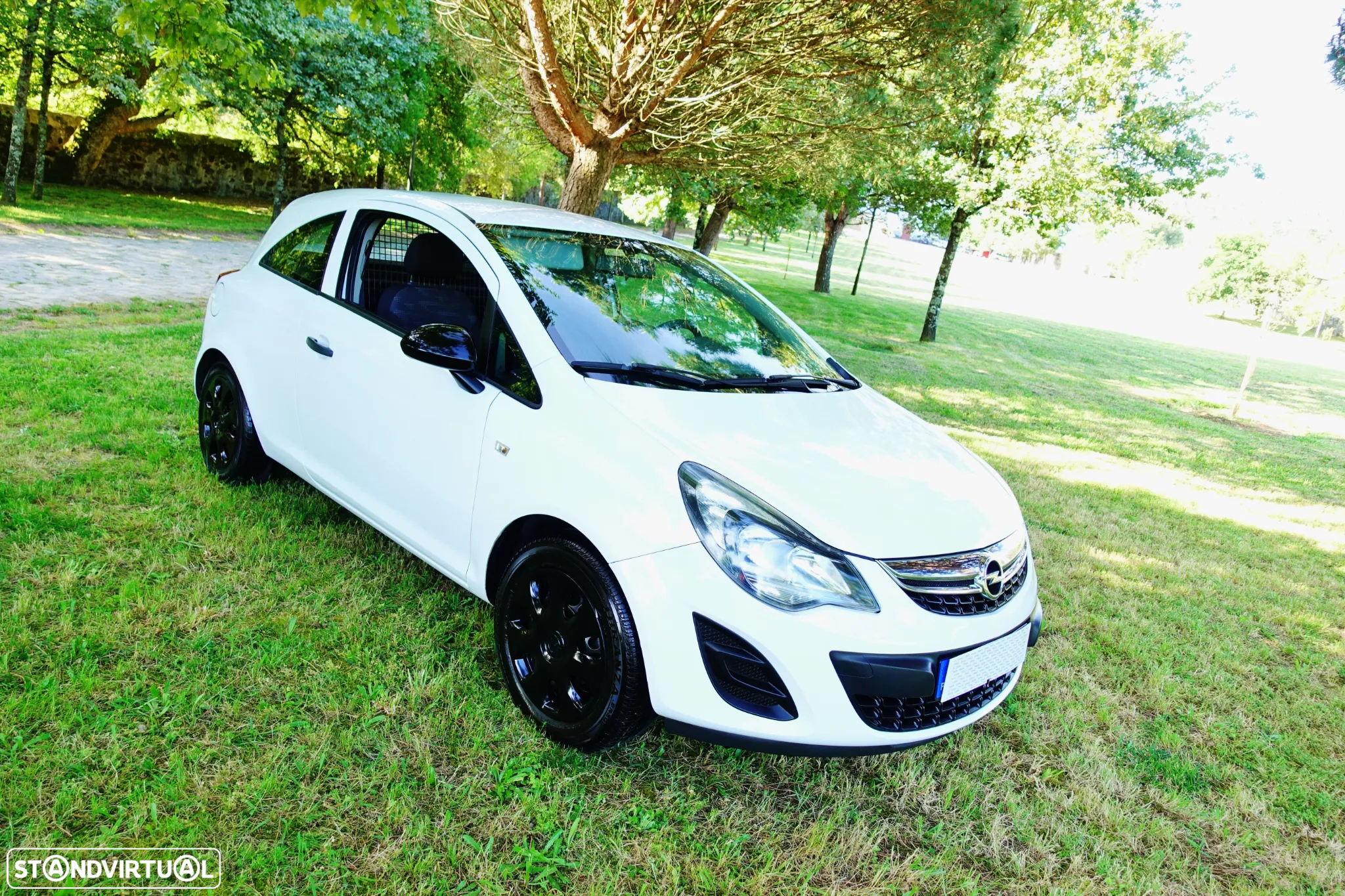Opel CORSA - 15
