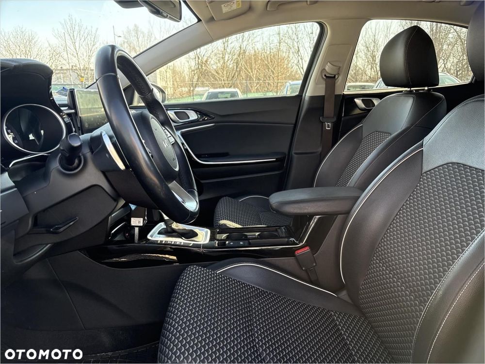 Kia XCeed 1.5 T-GDI GT-Line DCT - 11