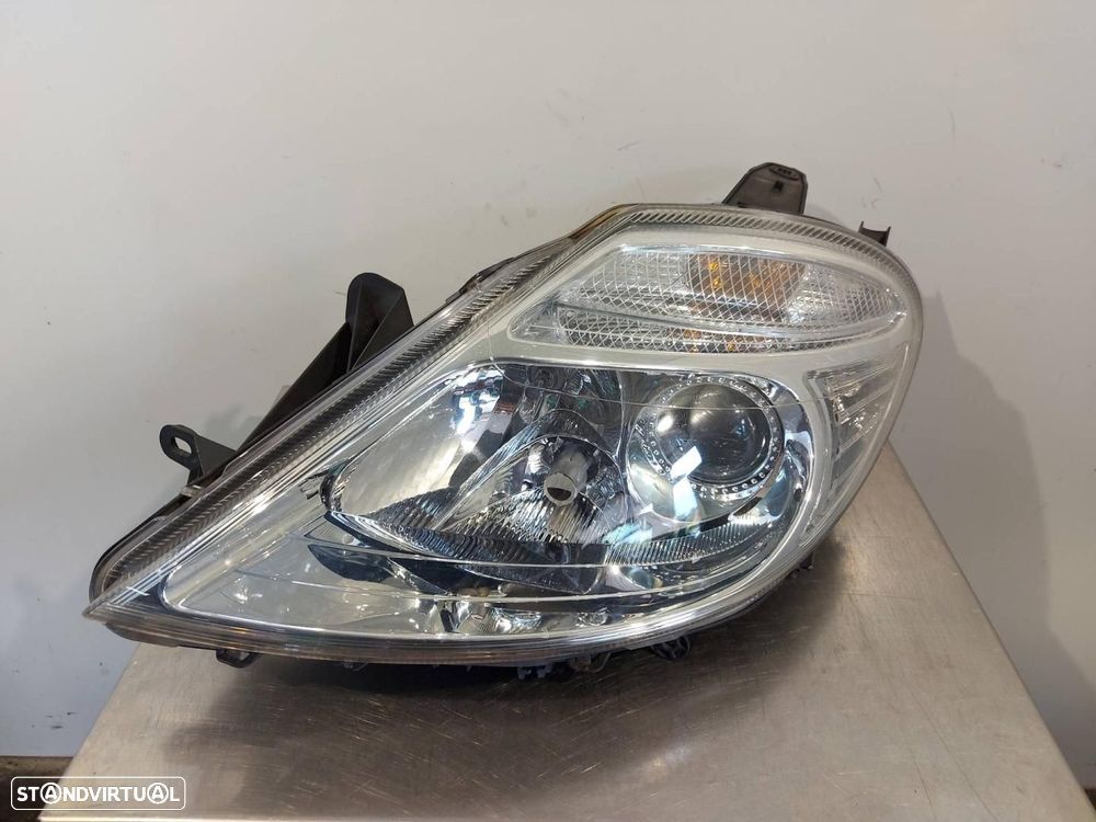 FAROL ESQUERDO CITROEN C8 - 1