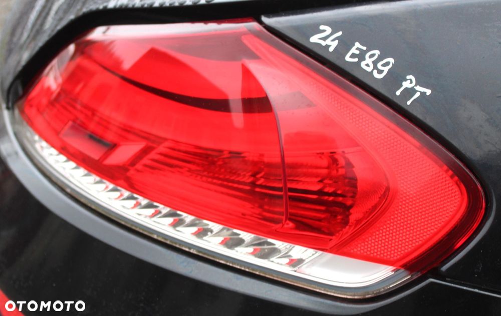 LAMPA PRAWY TYŁ BMW Z4 E89 - 2