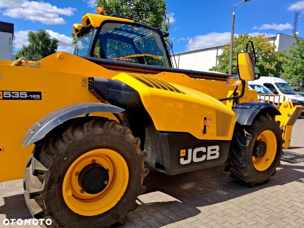 JCB 535-125 - 12