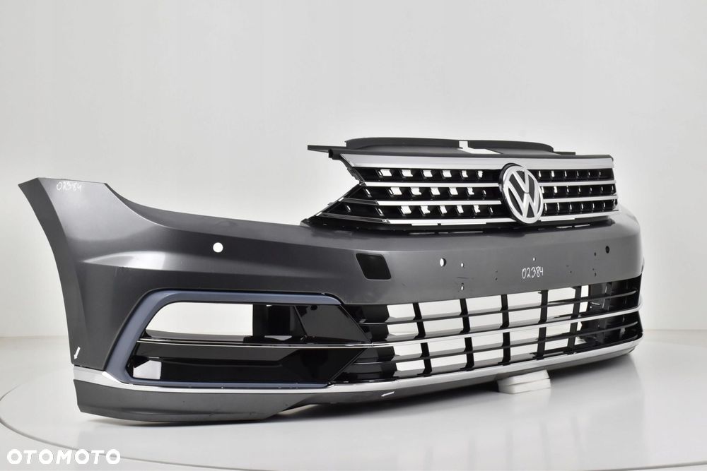 VOLKSWAGEN PASSAT B8 PRZED LIFT R-LINE 2016- ZDERZAK PRZEDNI - 9
