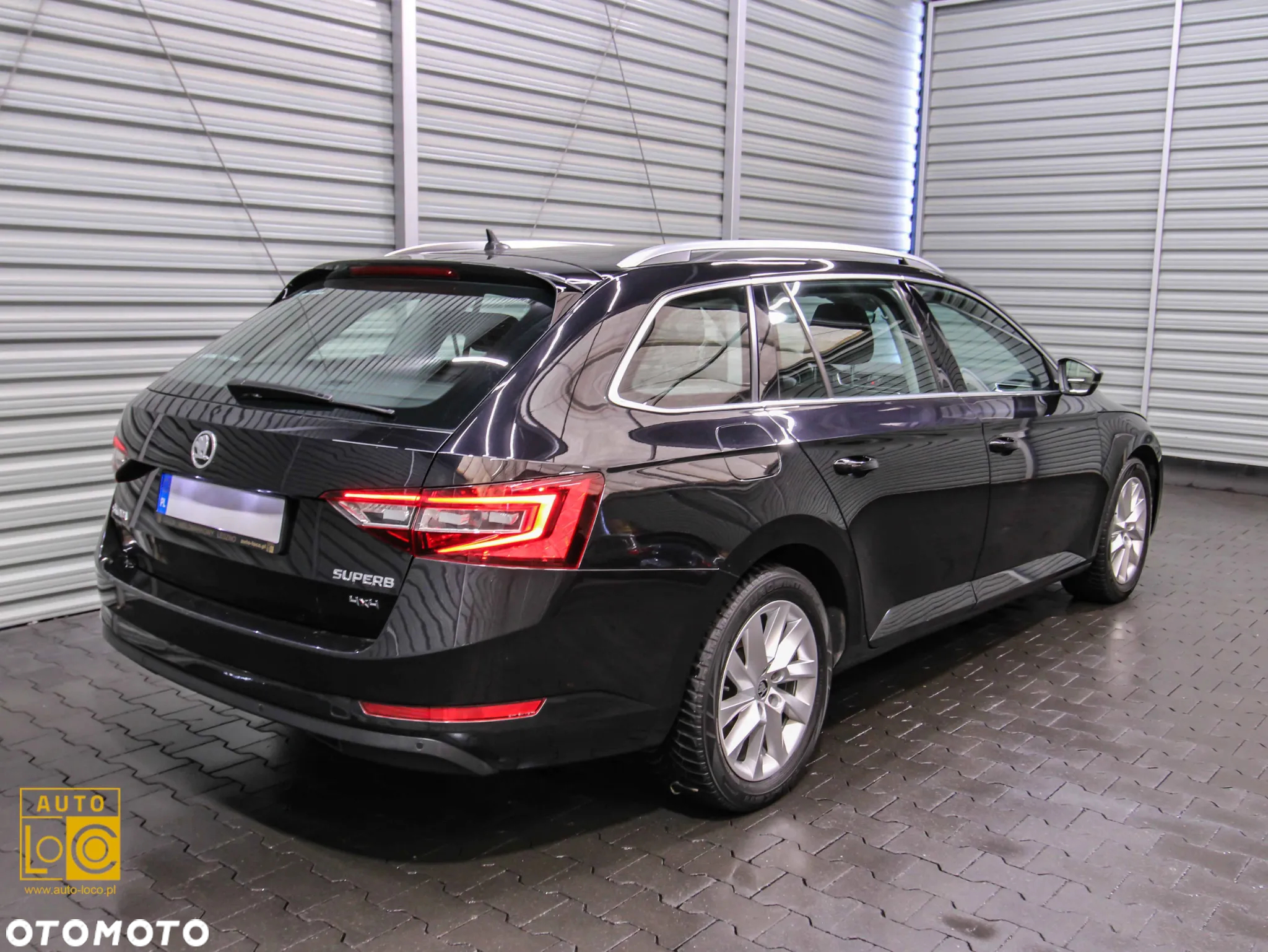 Skoda Superb 2.0 TDI 4x4 Style DSG - 8