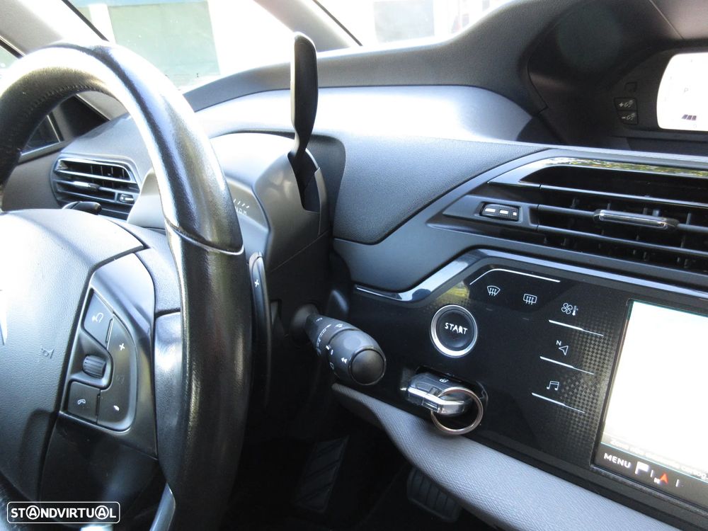 Citroën C4 Picasso BlueHDi 120 EAT6 SHINE - 29