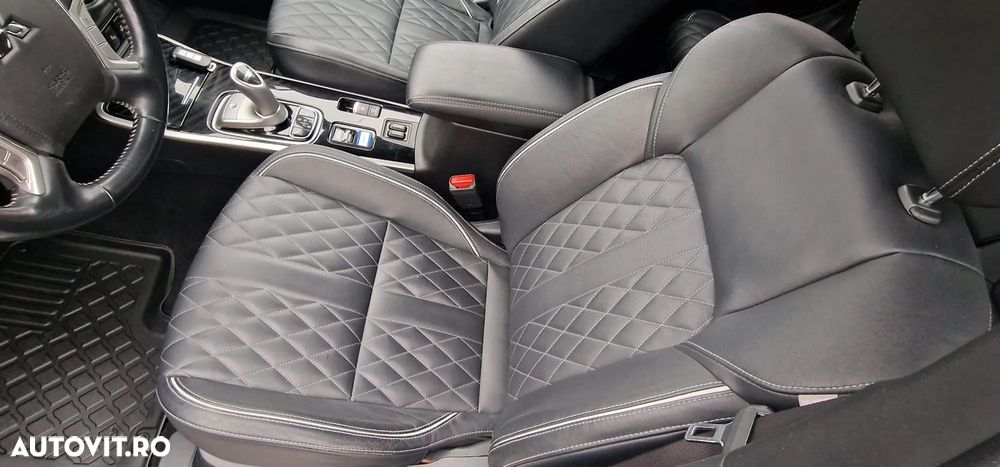 Mitsubishi Outlander 2.4 4WD Plug-In Hybrid Diamant+ - 18