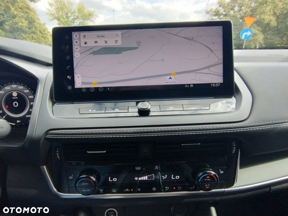 Nissan Qashqai - 12