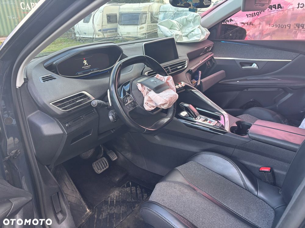 Peugeot 3008 THP 165 EAT6 Stop & Start Allure - 12