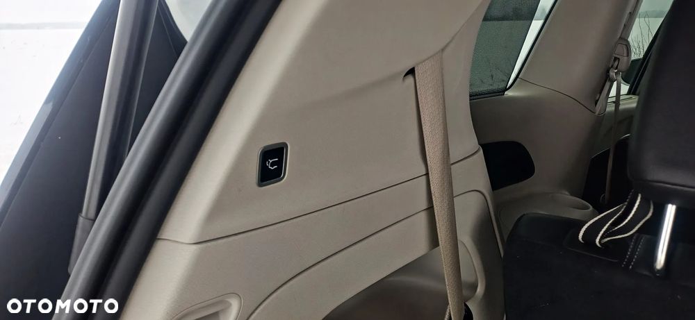 Chrysler Pacifica - 22