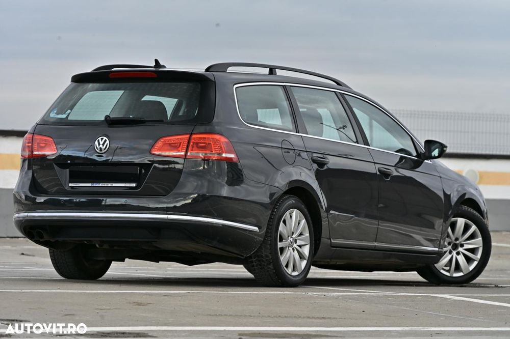 Volkswagen Passat Variant 2.0 TDI DSG BlueMotion Technology Comfortline - 4