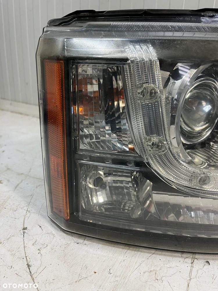 DISCOVERY 4 L319 REFLEKTOR LAMPA LAMPY PRZÓD 7 PIN - 15