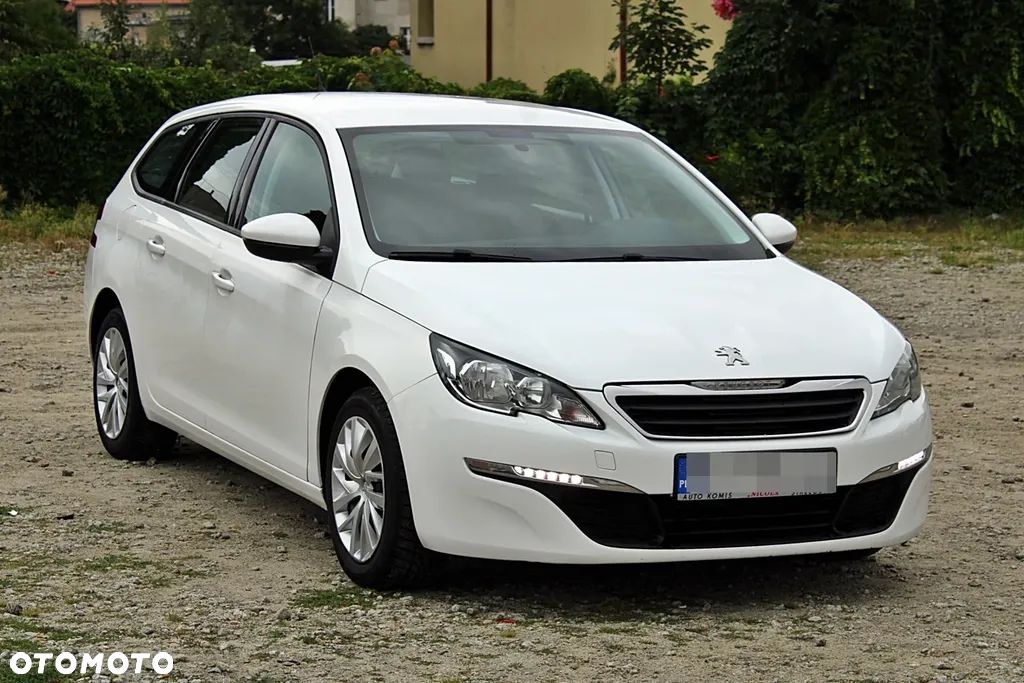 Peugeot 308 - 1