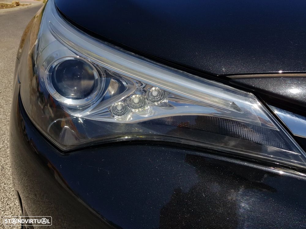 Toyota Avensis Touring Sports 1.6 D-4D Luxury+GPS - 57