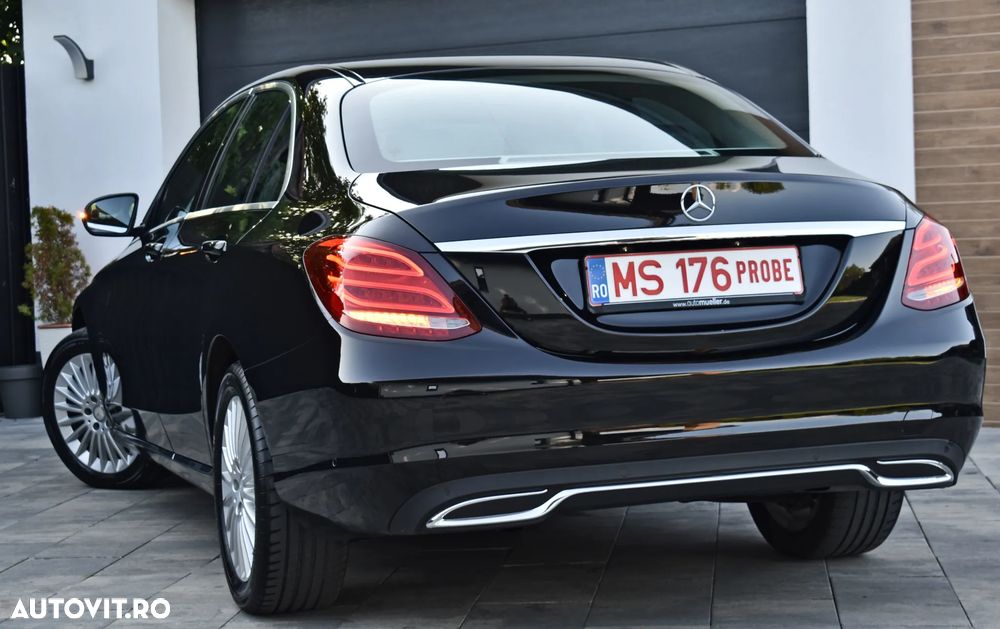 Mercedes-Benz C - 31
