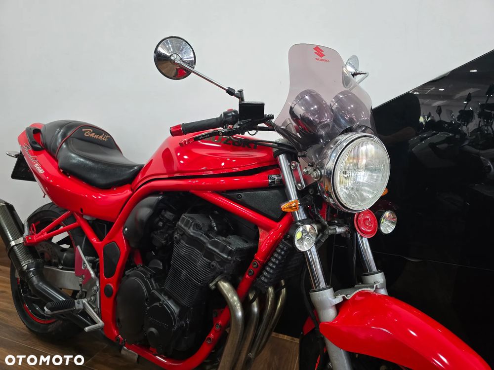 Suzuki Bandit - 32